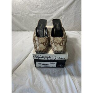 Indeed Savvy Women's Sandals Shoes 9.5 M Mules snake skin